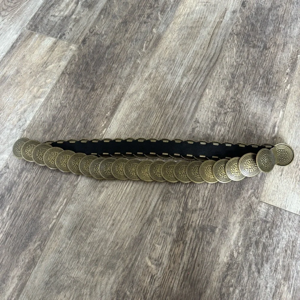 Metal Hammered Mermaid Accordion Hook Festival Statement Belt - One Size